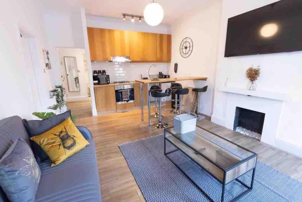 Lovely 2 Bedroom Apartment In Chelsea Sw3 Londres Exterior foto